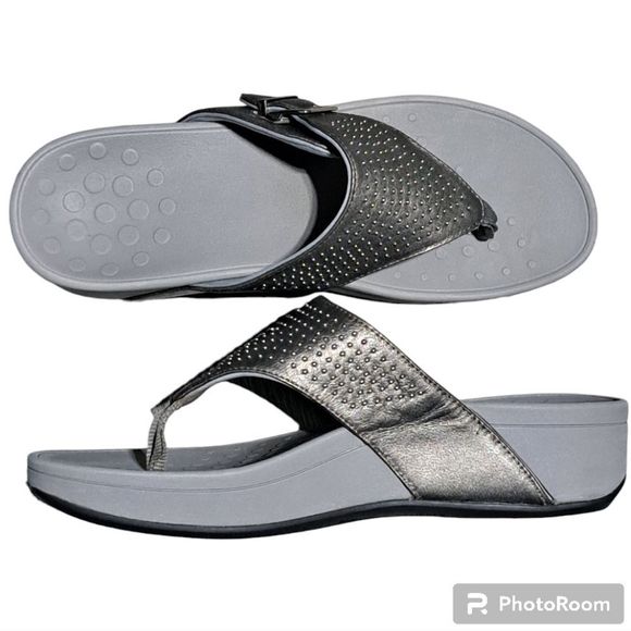 Vionic Capitola With Studs Platform Sandal Flip-flops Size 10 Pewter Gray - Picture 1 of 14